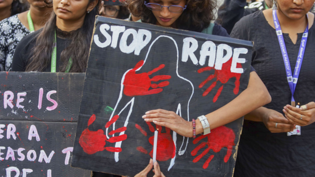 Kolkata Gang Rape Case: मेडिकल रिपोर्ट ने खोली हैवानियत की सच्चाई, कोलकाता की सड़कों पर उबाल